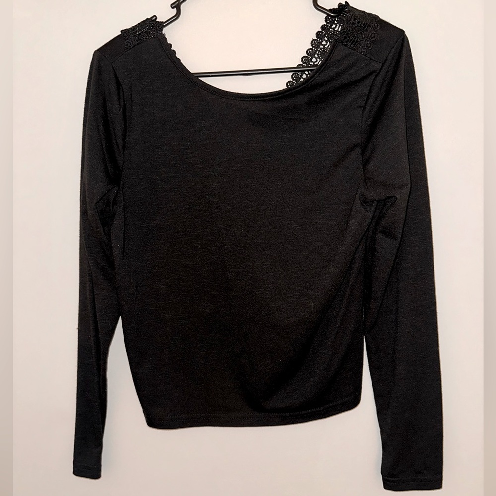 SHEIN Butterfly Back Top